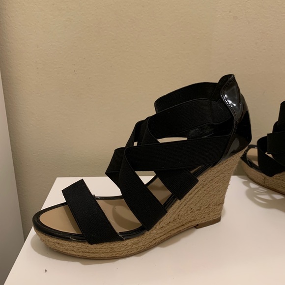 Sandals - Picture 3 of 3